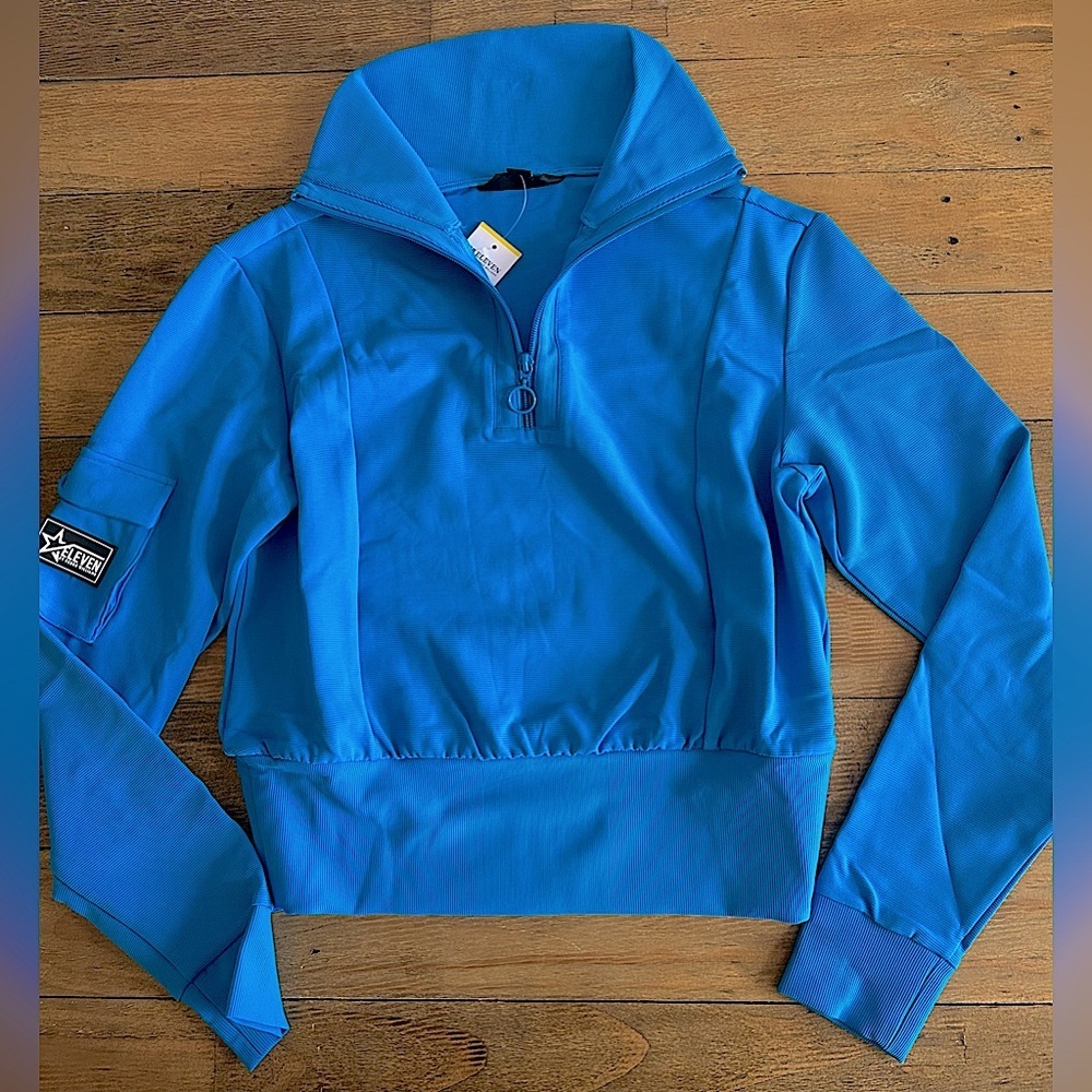💖5 for $50💖EleVen by Venus Williams
Hot Shot Half Zip Blue Sweatshirt half Zip - Picture 6 of 9
